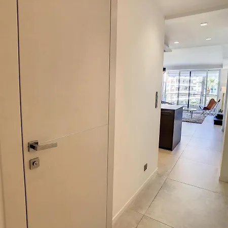 2 Bedroom Grand With Sea View 306 Lejlighed