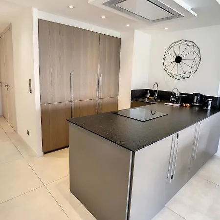 Lejlighed 2 Bedroom Grand With Sea View 306 Cannes