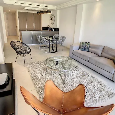 2 Bedroom Grand With Sea View 306 * Cannes
