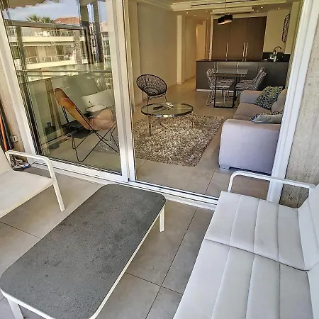 2 Bedroom Grand With Sea View 306 Lejlighed *