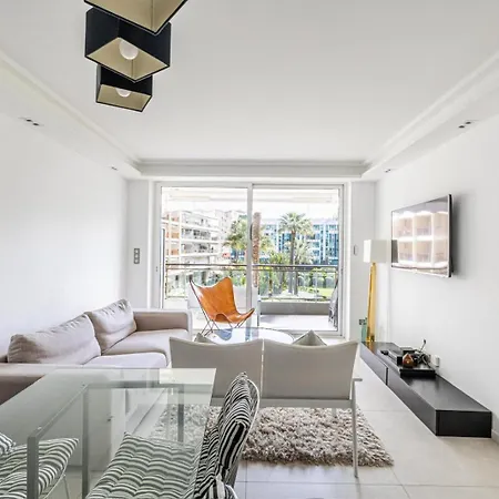 2 Bedroom Grand With Sea View 306 Lejlighed *